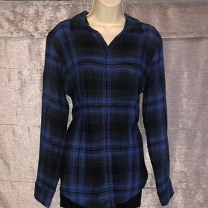 black and blue flannel